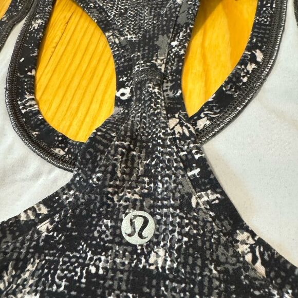 Lululemon Cool Racerback Nulu Equalized Multi Print Tank Top Women’s SIZE 2 - Picture 8 of 9